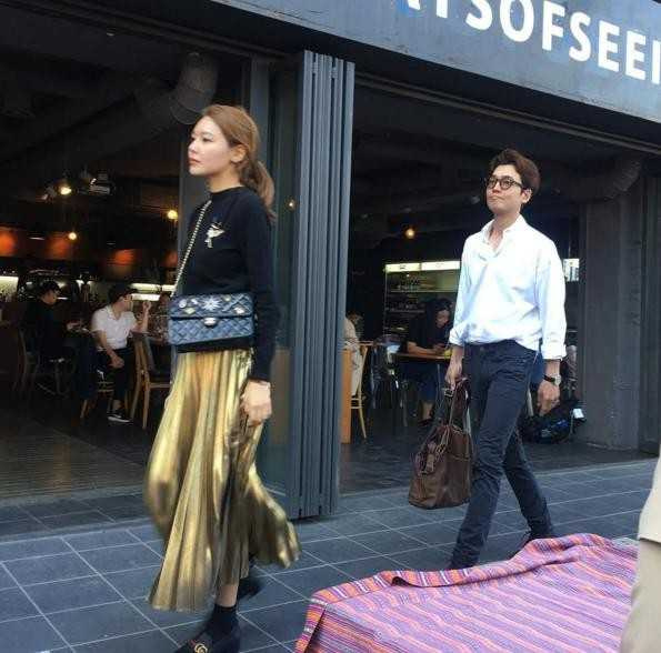 秀英與鄭敬淏感情穩定不避諱談及對方，近日鄭敬淏上節目還主動替女友宣傳新戲。（圖／取自網路）