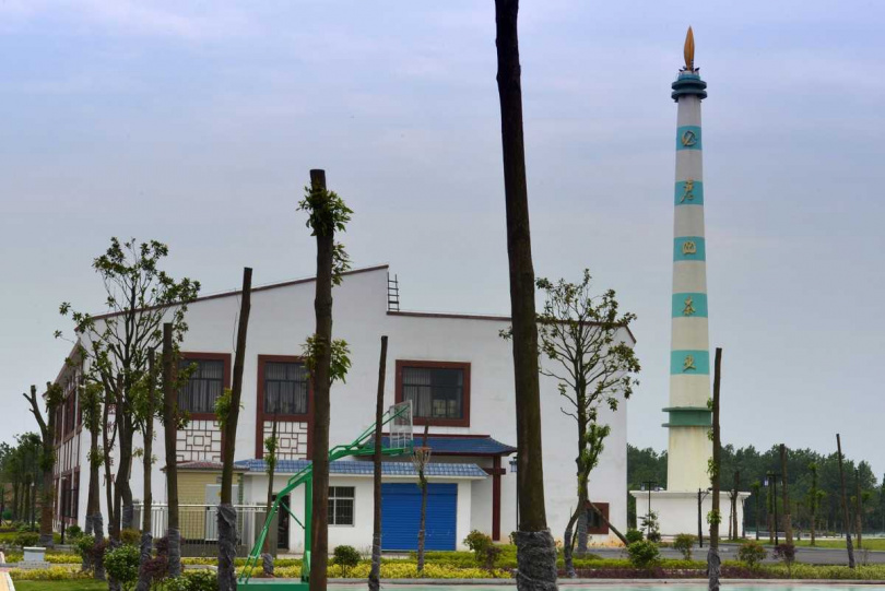 君山島上的君山銀針茶業公司。（圖／吳德亮攝影）