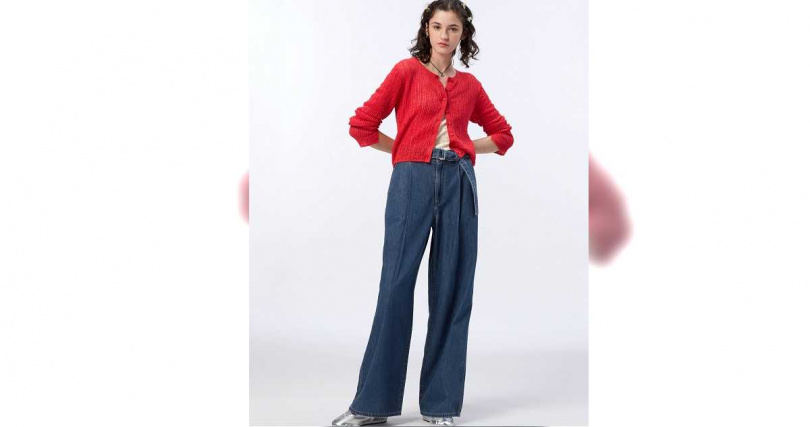 推薦單品：GU附腰帶輕型牛仔寬褲（圖／品牌提供）