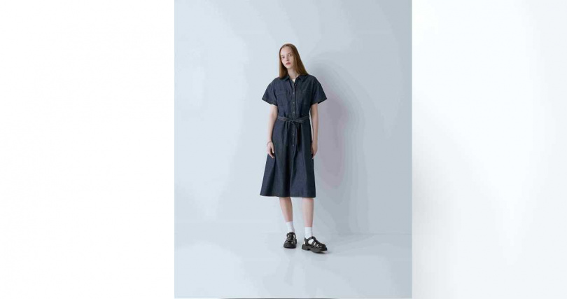 推薦單品：GU輕型牛仔工作襯衫洋裝（圖／品牌提供）