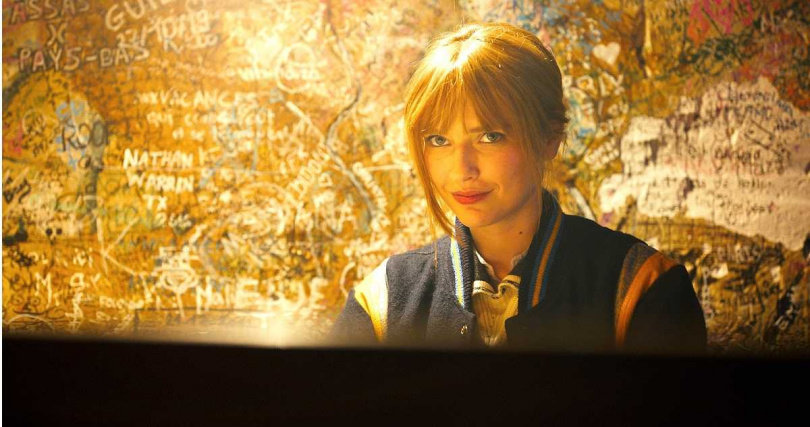 卡蜜兒拉扎《天才琴手》演妹妹變姊姊直呼：「導演瘋了！」。（圖／海鵬提供）