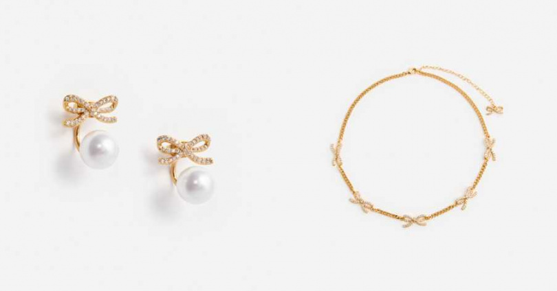 self-portrait Gold Bow Pearl Jacket Earrings;self-portrait Gold Crystal Bows Necklace(圖/品牌提供)