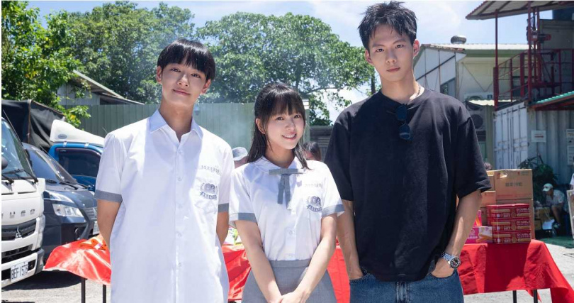 劉修甫(左起)、項婕如、吳念軒主演《夜半11點學校見》。（圖／三匠影視）