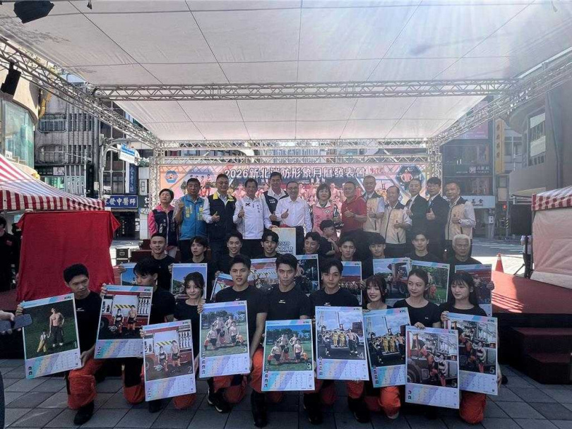 新北市消防局今舉辦「2026 新北消防形象月曆」發表會。（圖／中國時報王揚傑攝）