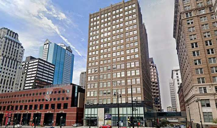 男童生前居住的高樓公寓外觀，事發地點曝光。（圖／Google Map）