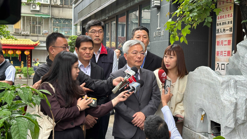 警政署長張榮興表示會積極協助家屬，並承諾將從優撫卹。（圖／翻攝畫面）