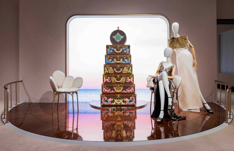 【台灣限定獨家硬箱】螭虎手繪硬箱／3,333,000元（圖／品牌提供）