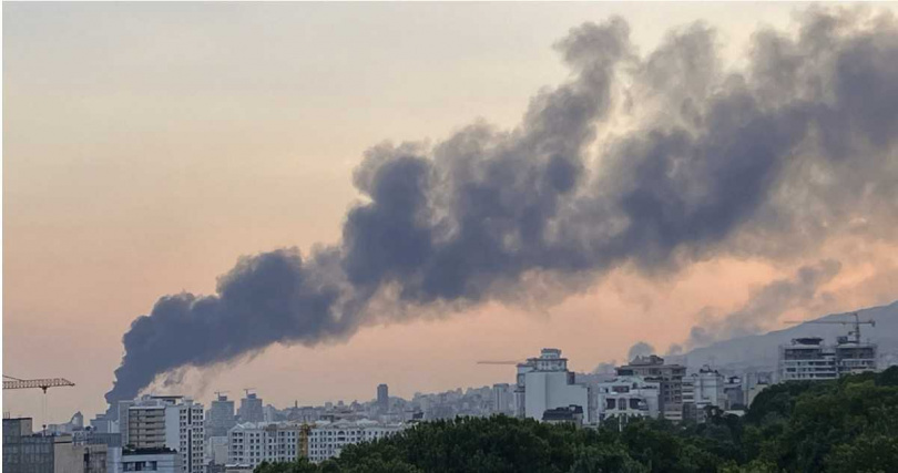伊朗拒停火談判!稱未完成報復前不與以色列溝通,衝突恐擴大。(圖/達志/美聯社)