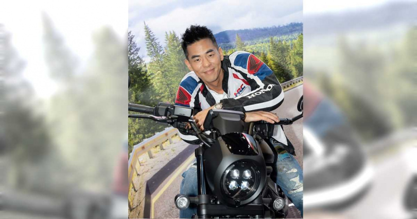 柯有倫是重機迷。（圖／Honda Taiwan 提供）