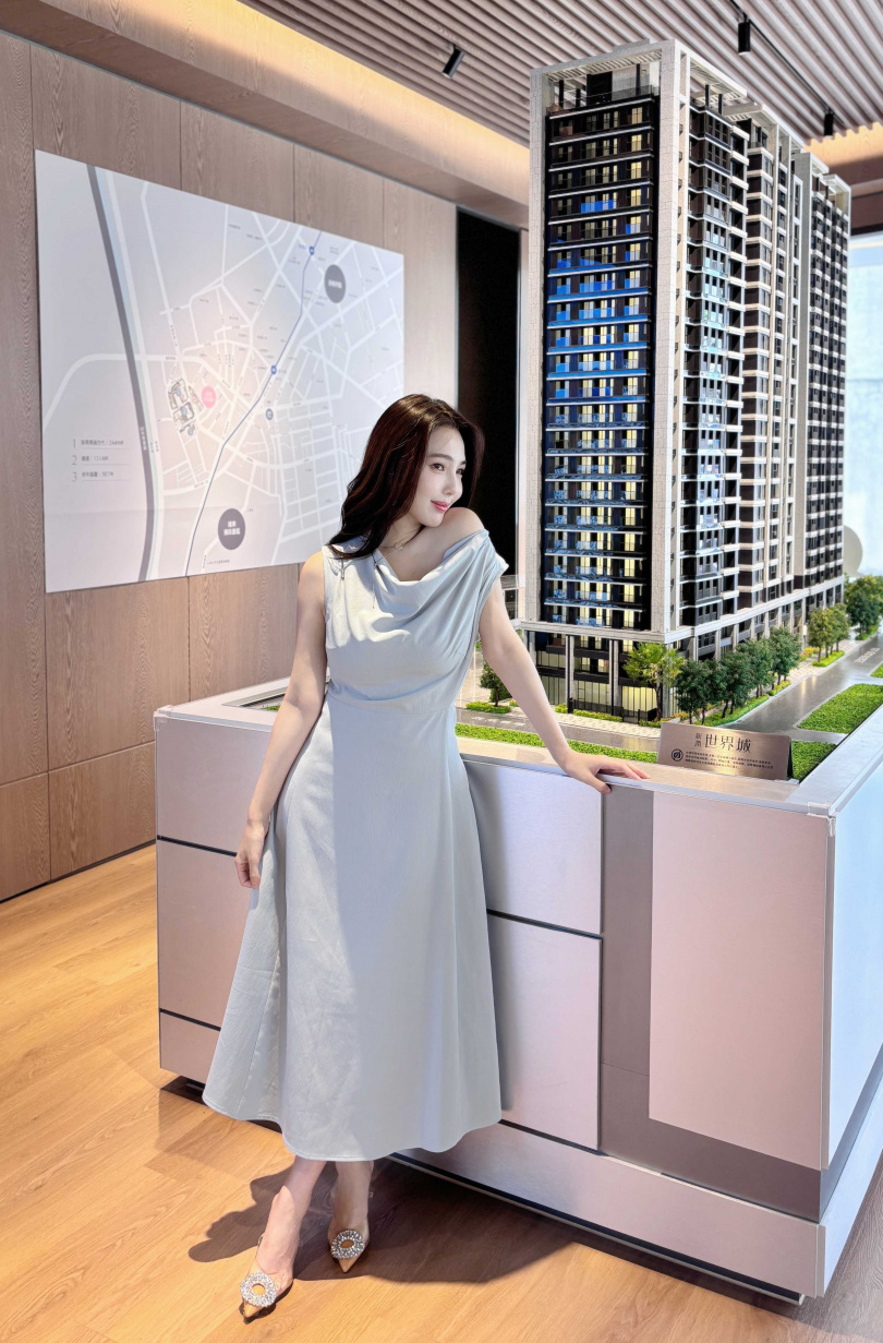 朱琦郁不只介紹房產,也積極經營演藝事業。(圖/朱琦郁提供)