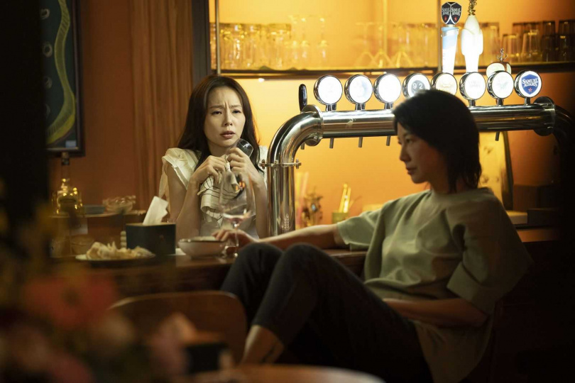 現實中丁寧（右）有許多打工經驗，孫淑媚則有老闆夢。（圖／公視台語台、華視提供）