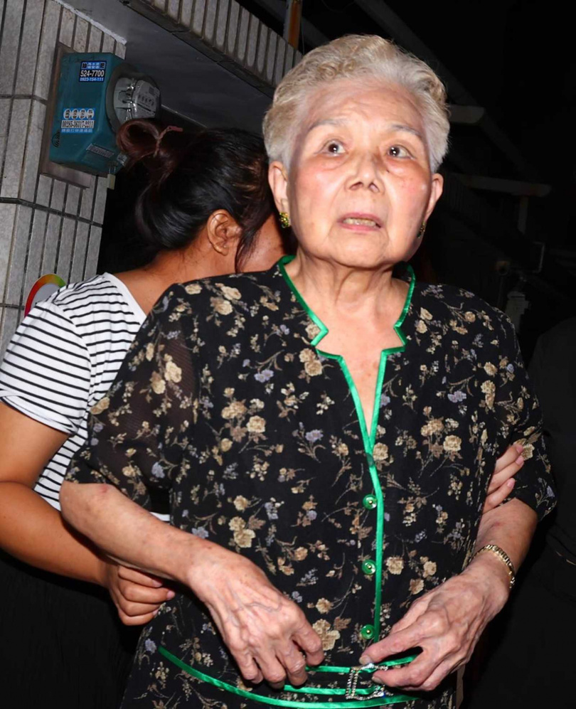 柯文哲母親何瑞英（圖）對大兒子柯文哲面臨還押危機非常不捨。（圖／報系資料照）