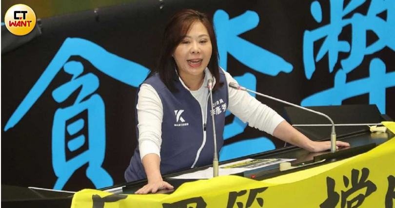 原屬內湖、南港選區的台北市議員李彥秀（圖）成功升格立委後，她的遺缺成為藍軍有志青年的目標。（圖／周志龍攝）