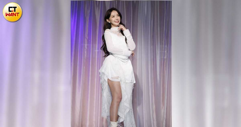 禾羽已經單身3年，將重心放在工作上。（圖／侯世駿攝）