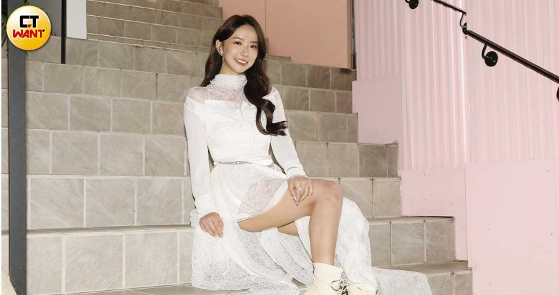 禾羽解釋與前東家的糾紛。（圖／侯世駿攝）