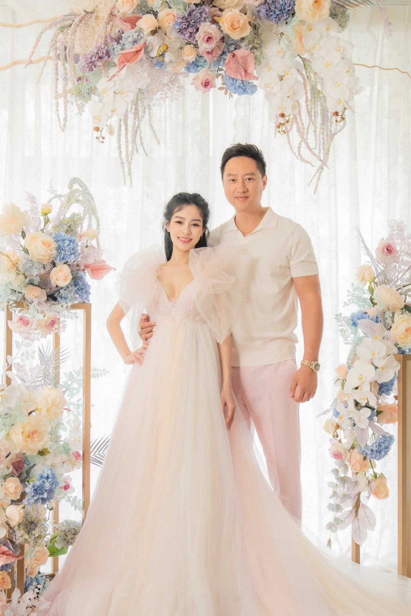 Joe的職業曾被外界質疑，當時王思佳跳出來護夫。（圖／翻攝自王思佳臉書）