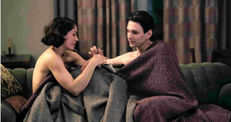 《卡夫卡最後的愛》「透過感官講故事」描述大文豪卡夫卡生命最後一年邂逅猶太女子朵拉的浪漫戀情。(圖/海鵬提供)