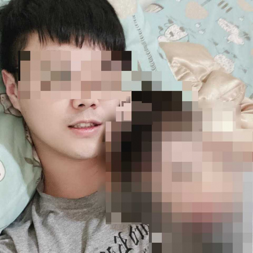 林男上月才因開設賭場遭警方逮捕，其表示因要撫養孩子才會持槍搶銀行。（圖／翻攝自當事人臉書）