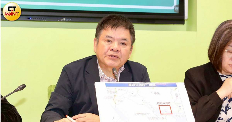 民進黨團幹事長莊瑞雄表示，軍購協商既然無法形成共識，就回歸院會依民主程序表決。（圖／方萬民攝）