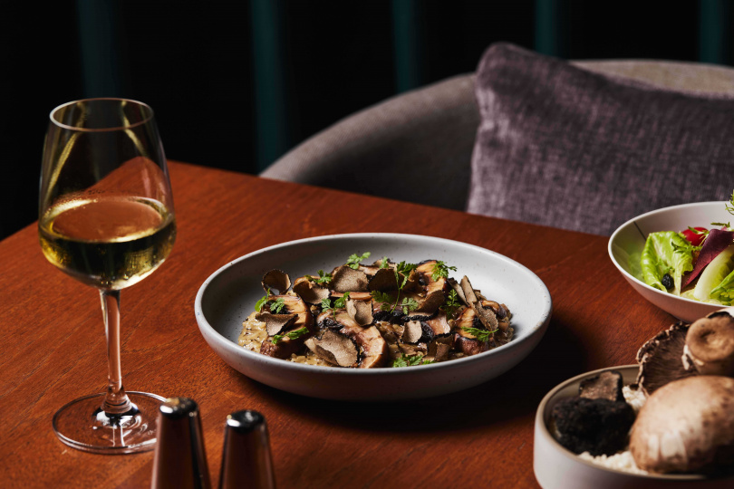 GUSTOSO義大利餐廳&URBAN331酒吧-餐飲通用券,可盡享南義家鄉菜、威士忌佳釀及特調。(1,280元/張,圖/國泰飯店觀光事業提供)