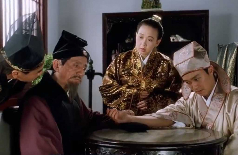 凌漢在《唐伯虎點秋香》中飾演御醫，經典橋段至今仍令影迷印象深刻。