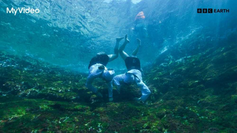 宋智孝首次嘗試水肺潛水便嘴唇發紫、身體發抖,被工作人員懷疑出現失溫症狀。(圖/台灣大哥大MyVideo提供)