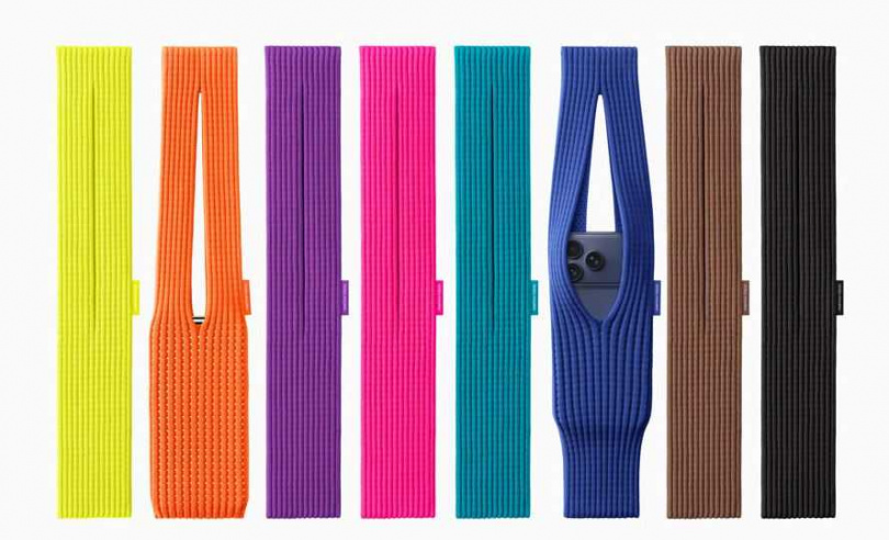 日本時尚品牌三宅一生與蘋果攜手推出全新聯名配件「iPhone Pocket」。（圖／翻攝自蘋果官網）