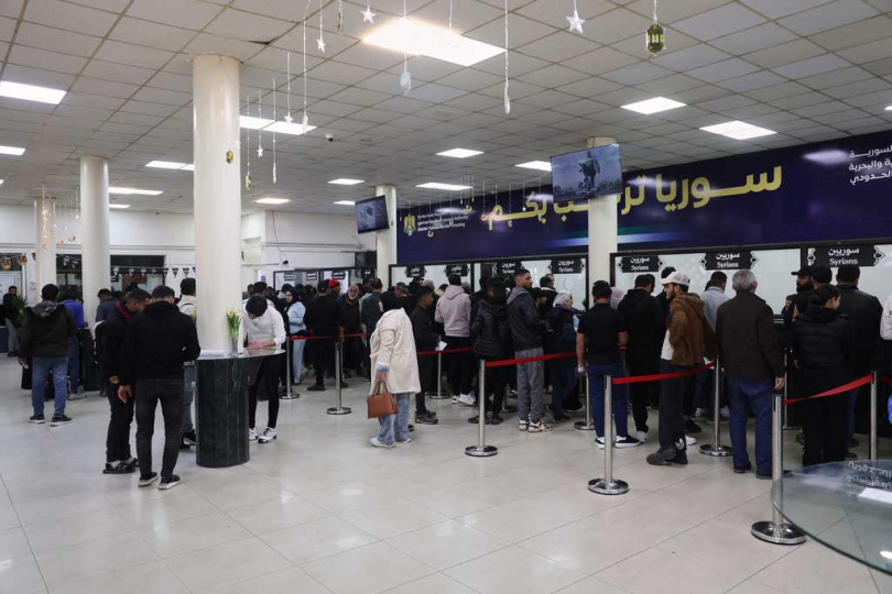 中東衝突影響航班,部分台灣旅客受困卡達首都杜哈等待離境。