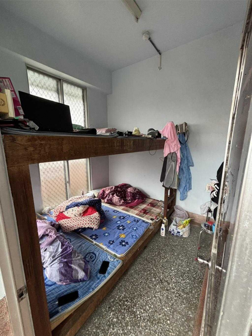 香客大樓可作為臨時收容場所，供市民避難休息及灌洗使用。（圖／朴子市公所提供）