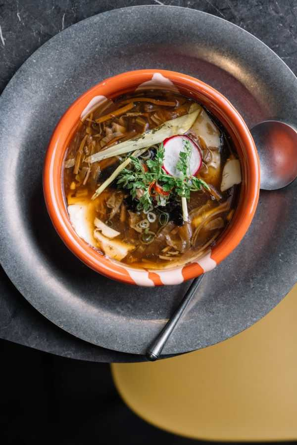 酸辣燙嫩花。(圖片提供/無味定律)