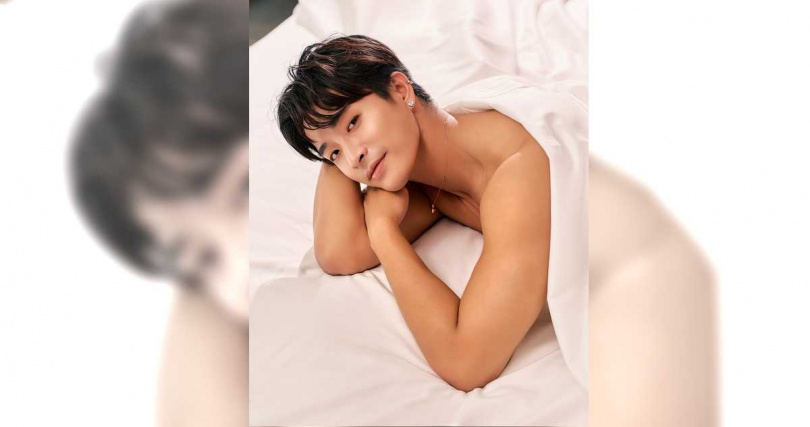 刺刺為了拍MV狂操肌一個月。(圖/杰思國際娛樂提供)