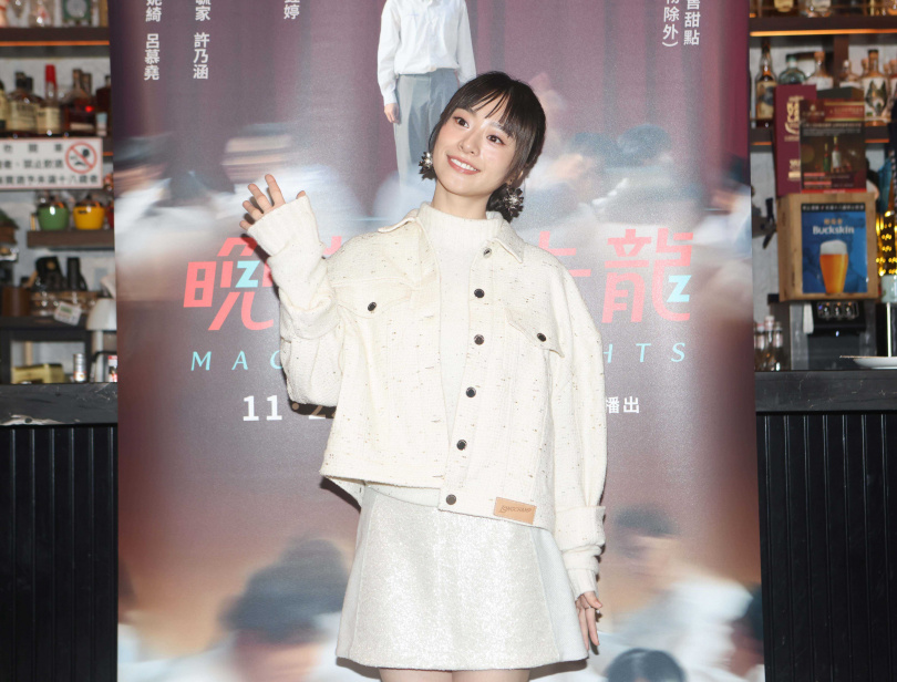 許莉廷演戲之餘，也在咖啡廳打工。（圖／公視）