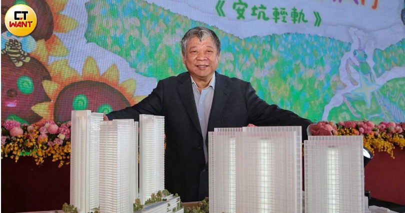 未來該案將興建8大棟建築，共興建25萬坪樓地板面積的住宅和商辦、商場。圖為甲山林集團董座祝文宇。（圖／周志龍攝）