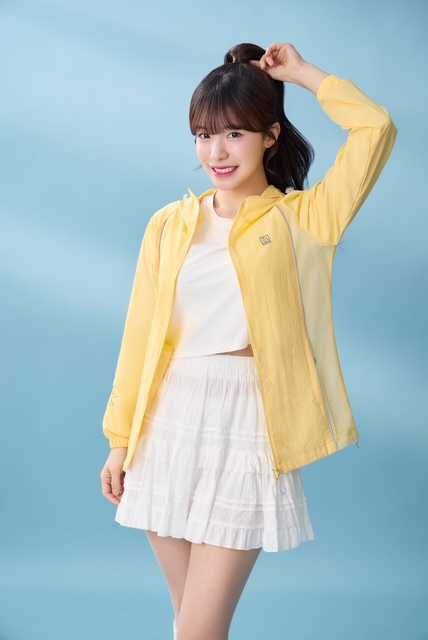 代言人李多慧，穿上ONE BOY新品冰鋒氣殼歡樂領跑。（圖／ONE BOY提供）