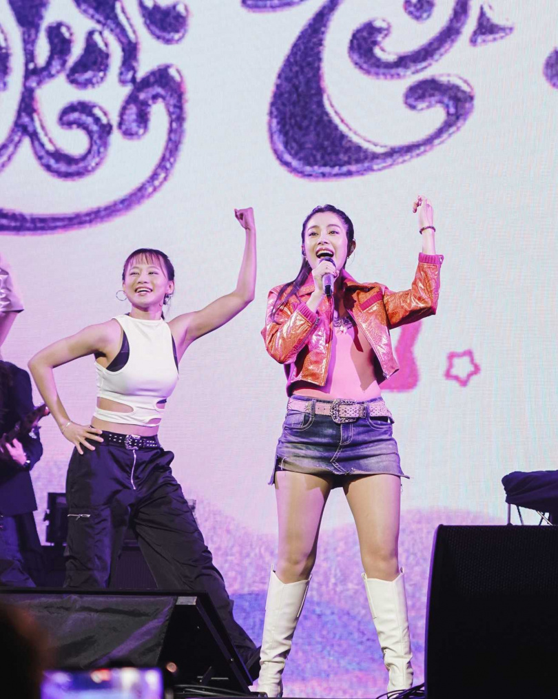 徐懷鈺13首新歌一次唱盡，笑稱是記憶大考驗。（圖／滾石唱片）