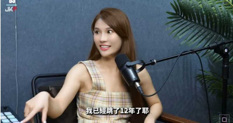 節目中，琳妲坦言學姊與學妹每場酬勞一致，差別只在於場次安排，引起粉絲熱烈討論。（圖／翻攝自YouTube-《戲引子》頻道）