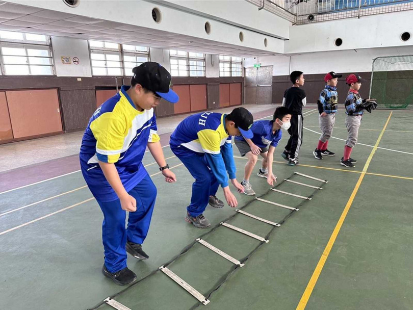 石門實驗國中棒球隊正壯大中，2025（114）學年度有望成立正式棒球校隊。（圖／翻攝自石門實中網站）