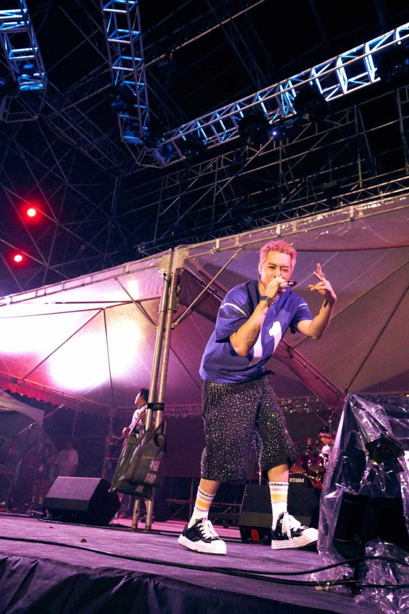 周湯豪首度演唱未發表歌曲〈我的i〉。（圖／環球音樂提供）