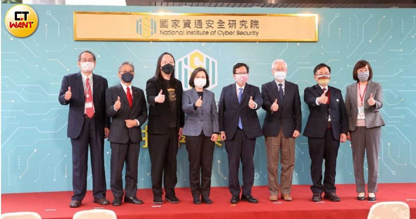 數位發展部是生成式AI發展的主管部門。（圖／趙世勳攝）