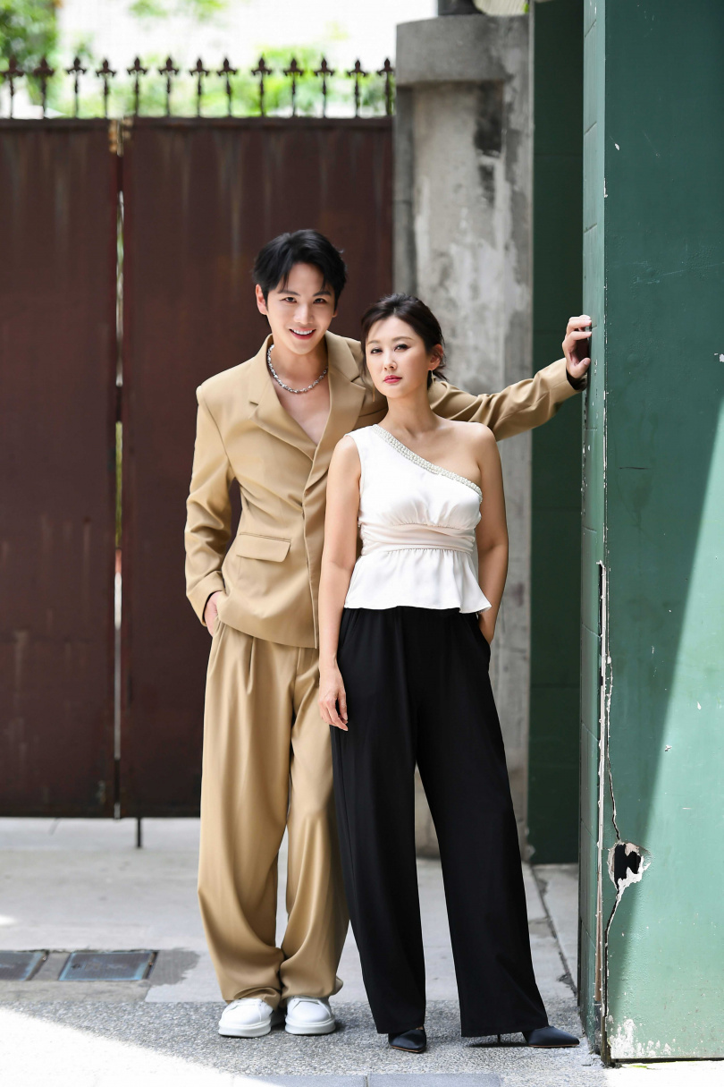 李睿紳、陳珮騏《針線緣》演母子。（圖／三立）