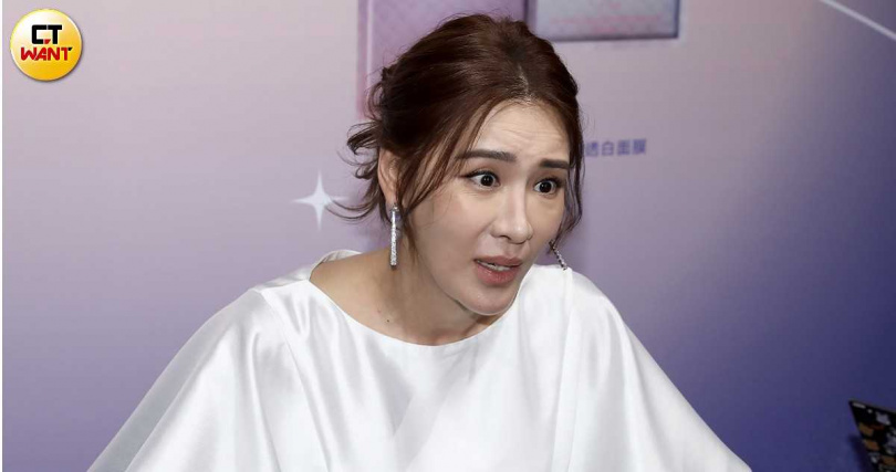 胡小禎出席保養品代言活動時,意外爆出籃籃有男友。(圖/侯世駿攝)