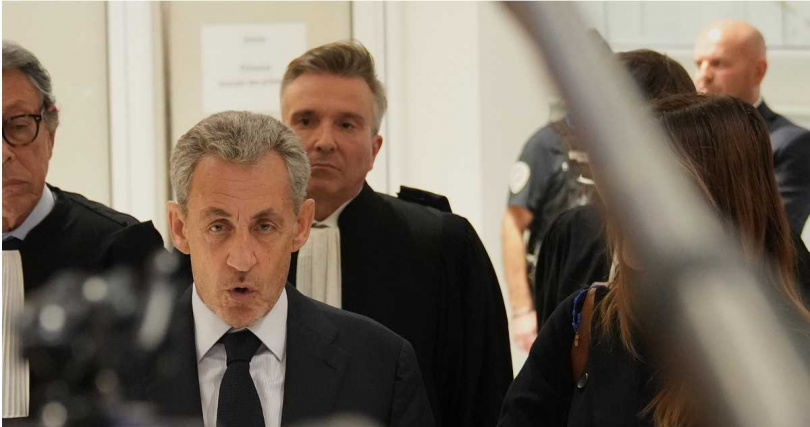 沙柯吉25日因涉嫌在2007年總統大選中接受利比亞前領導人格達費資金援助，被巴黎法院裁定「犯罪共謀」罪名成立。