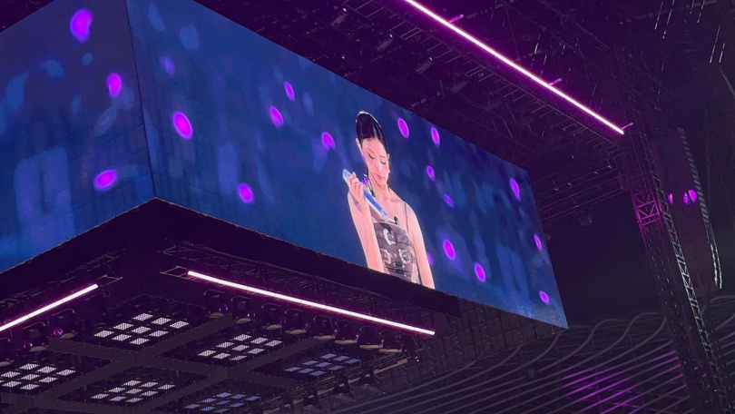 TWICE在高雄的兩場演出，周子瑜都有特別準備一封信給粉絲。（圖／讀者提供）