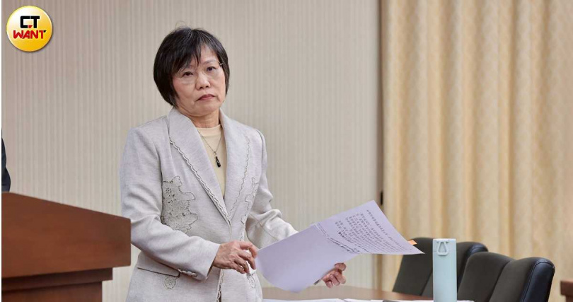 被指「佛系」當官的內政部長劉世芳(圖)除了備質詢外公開行程屈指可數,自2025年520便一再傳出要卸任的消息,2026年是否成真,各界關注。(圖/黃耀徵攝)