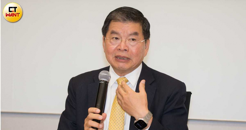 保險業已於2026年1月1日完成國際會計準則接軌，圖為國泰金控總經理李長庚。（圖／CTWANT資料照）
