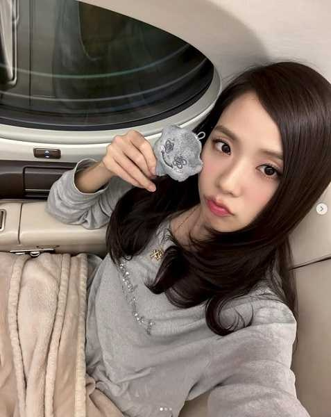 Jisoo正在準備回歸。（圖／翻攝自sooyaaa__IG）