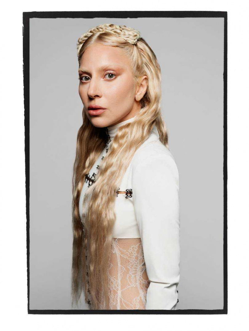 女神卡卡於比賽開場前驚喜獻唱。（圖／環球音樂提供）