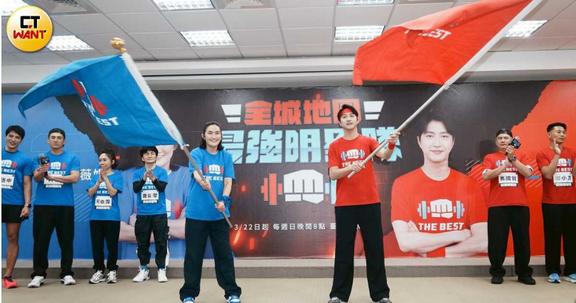 錢薇娟、江宏傑、唐從聖、阿布、彭小刀、龍語申、何依霈、王盈凱、黃瑄、馬國賢，一同出席《全城地圖：最強明星隊》首映記者會。（圖／侯世駿攝）