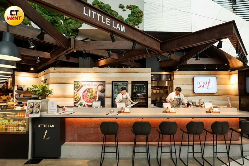 看好台北大直近年發展潛力，LITTLE LAM NOODLE BAR插旗以美食掛帥的春大直商場。（圖／林士傑攝）