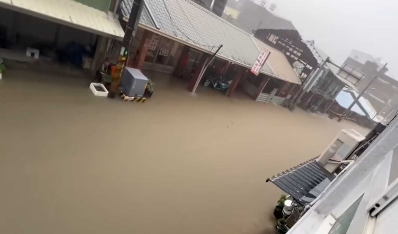 台南後壁淹水慘重。（圖／翻攝自爆料公社）